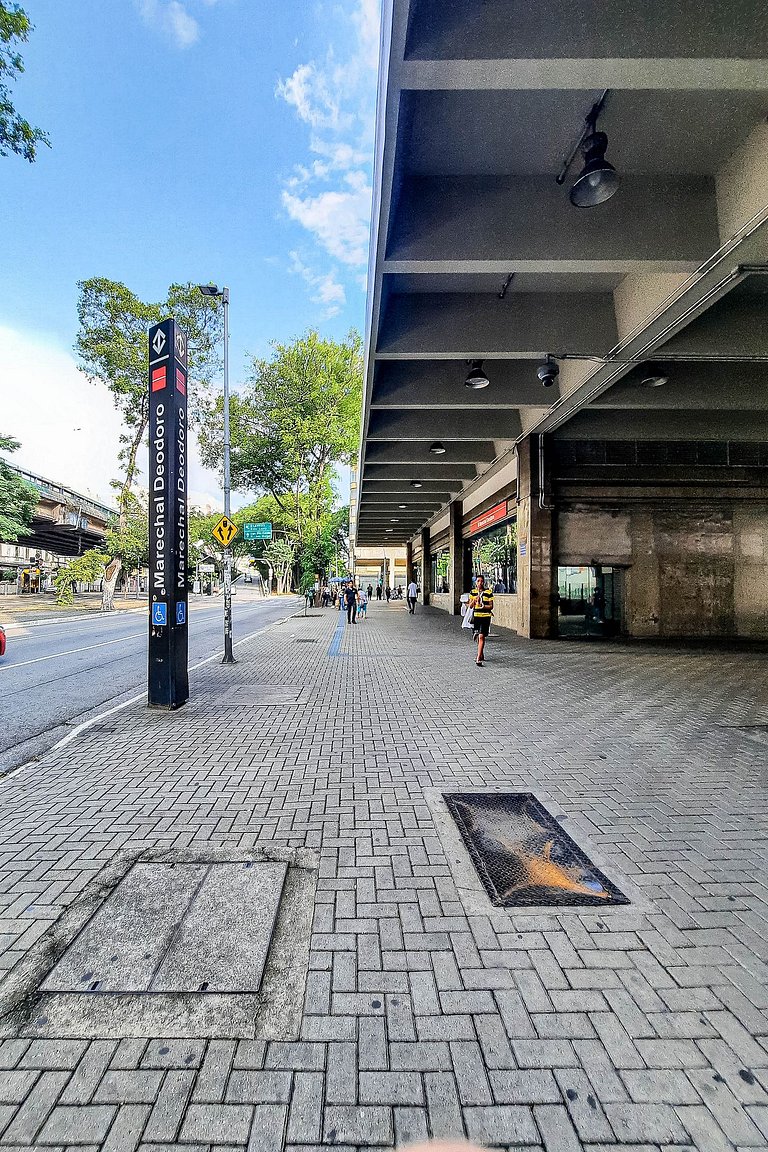 Ap novo proximo ao Metrô e Theatro Municipal