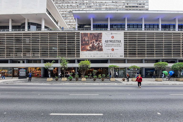 Prédio completo com wi-fi próximo ao Metrô Consolação e MASP