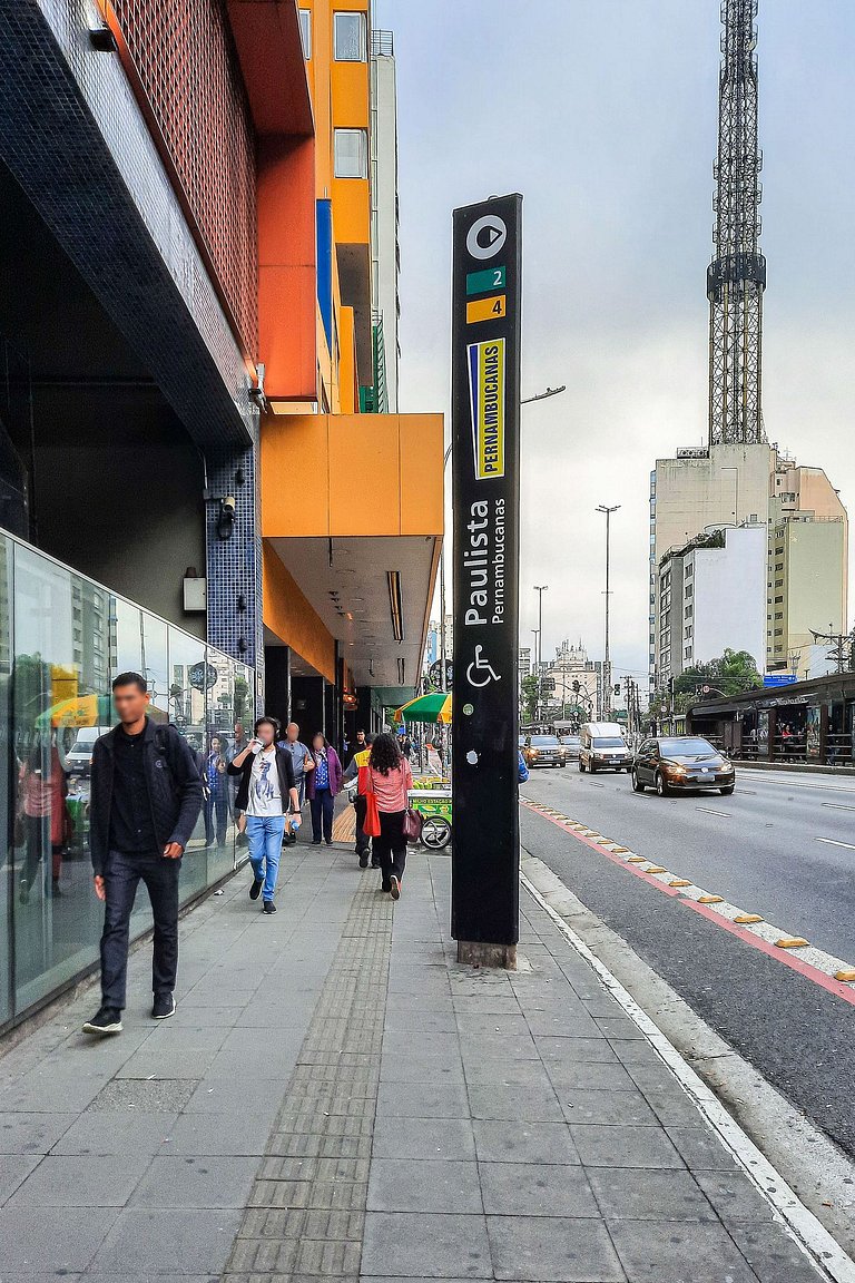 Prédio completo com wi-fi próximo ao Metrô Consolação e MASP