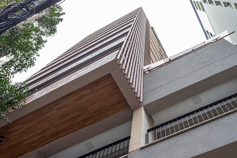 Studio em prédio novíssimo próximo à Paulista